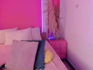 emyliesander webcam camsoda model stream image