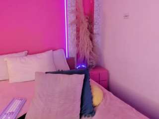 emyliesander webcam model stream image
