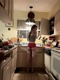 Shhhtrey0375 webcam model stream image