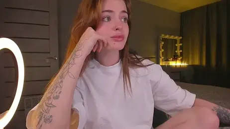KylieStarrr webcam model stream image