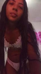 luara16 webcam cam4 model stream image