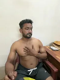 Rabi_BULKBEAST webcam model stream image