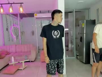 boysdeluxemilitary webcam model stream image