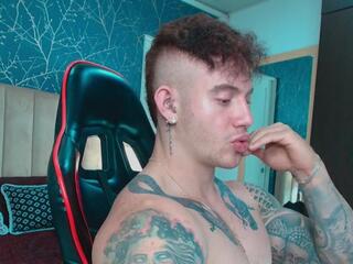 Paul Thompson webcam model stream image