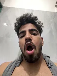 ARUSH_2306 webcam model stream image