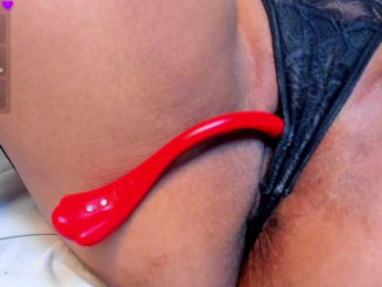 FranceshkaJung webcam model stream image
