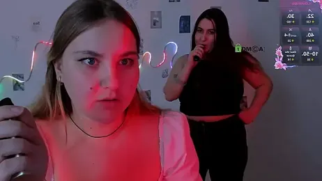 dina_bloom_ webcam model stream image