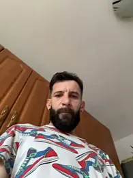 Michel_huge webcam model stream image