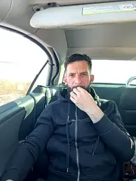 Michel_huge webcam model stream image