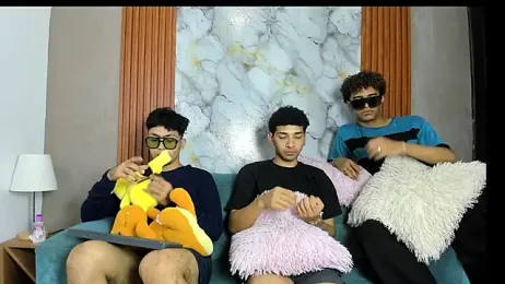 VERY_HOT_GUYS webcam model stream image