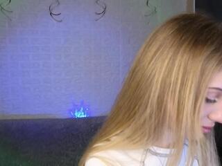 Sandra Bay webcam model stream image