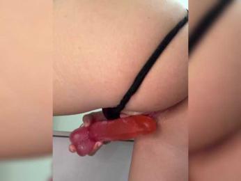 LILU111 webcam model stream image