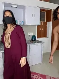 riya190 webcam stripchat model stream image