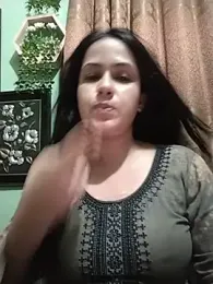 nil-pore-06-L webcam stripchat model stream image