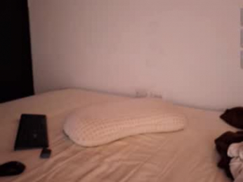 skyamber8v2 webcam model stream image