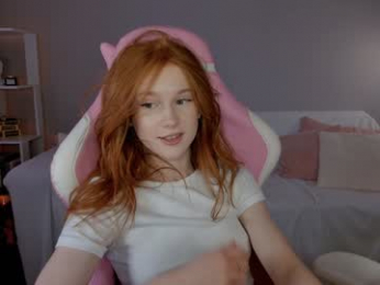 leahsthetics webcam model stream image