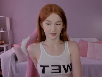 leahsthetics webcam model stream image