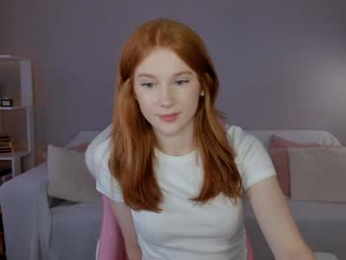 leahsthetics webcam model stream image
