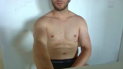 YoungFraser webcam cam4 model stream image