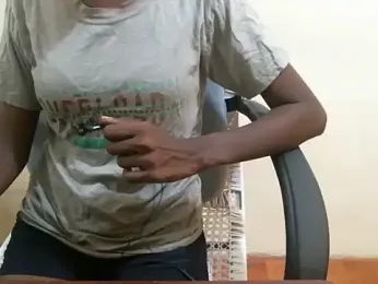 tamilharini webcam model stream image