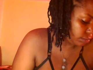 sauccyspoilage webcam model stream image