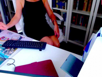 _Angelina_ webcam model stream image