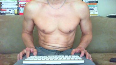 triguysea webcam model stream image