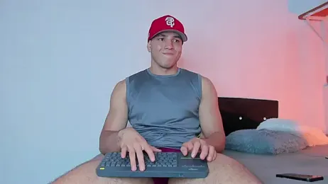 max_valiant1 webcam stripchat model stream image