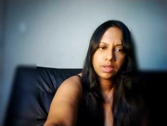 swaness10 webcam bongacams model stream image