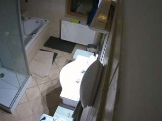 voyeurcam-julmodels-bath-2nd-2 webcam model stream image