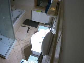 voyeurcam-julmodels-bath-2nd-2 webcam model stream image
