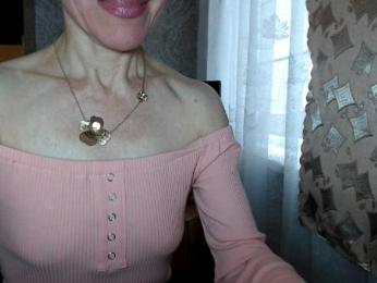 LadyL09 webcam bongacams model stream image