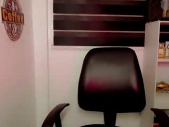 yoursexytowngirl webcam model stream image