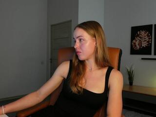 Sydney Sweets webcam model stream image