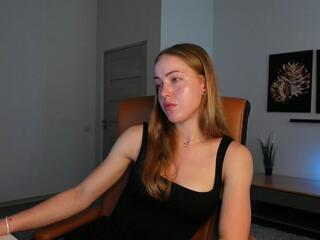 Sydney Sweets webcam model stream image
