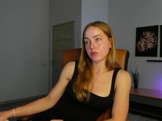 Sydney Sweets webcam model stream image