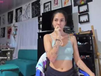 amy_and_eloise webcam model stream image