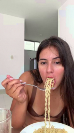 1casandra2 webcam model stream image