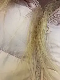 Betsy webcam model stream image