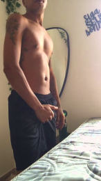 elvisnaomorreu webcam model stream image