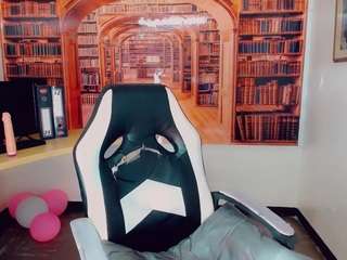 emeli-roushot webcam model stream image