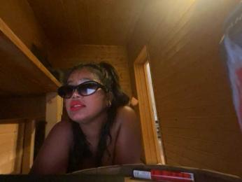 Black-Kitt webcam model stream image