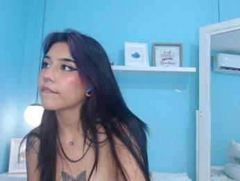 AzulaDark webcam model stream image
