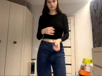 ElinOroz webcam model stream image