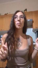 Mad_Queen webcam model stream image