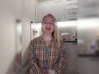 SandraSlava webcam model stream image