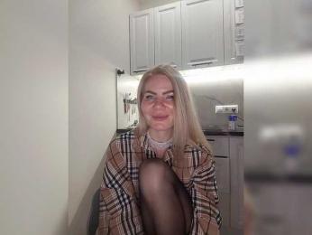 SandraSlava webcam model stream image