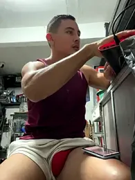 Paul22cm- webcam model stream image