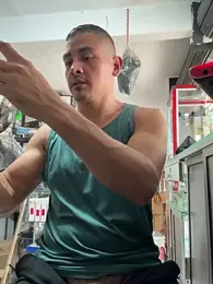 Paul22cm- webcam model stream image