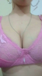 Floppy19 webcam model stream image